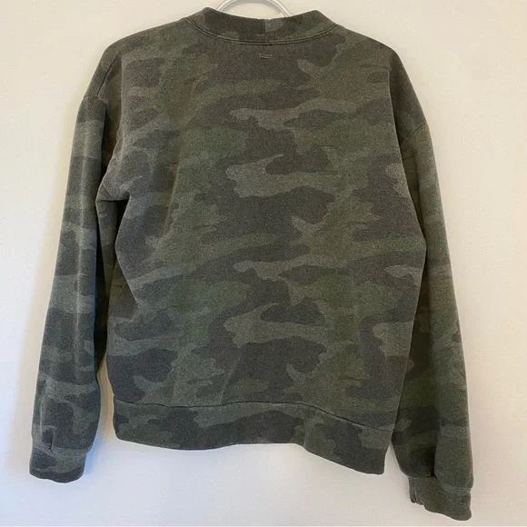 O’Neill green Army  camouflage women’s sweatshirt hunting (16) - Picture 3 of 5